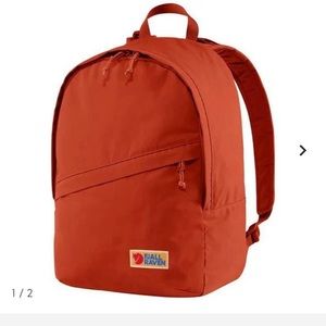 NWT Fjallraven Vardag 16 Backpack in the color “Dahlia”